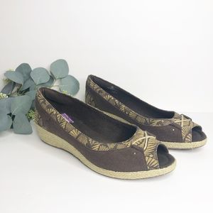 Grasshopper Brown Tan Napa Peep Toe Wedge Size 11